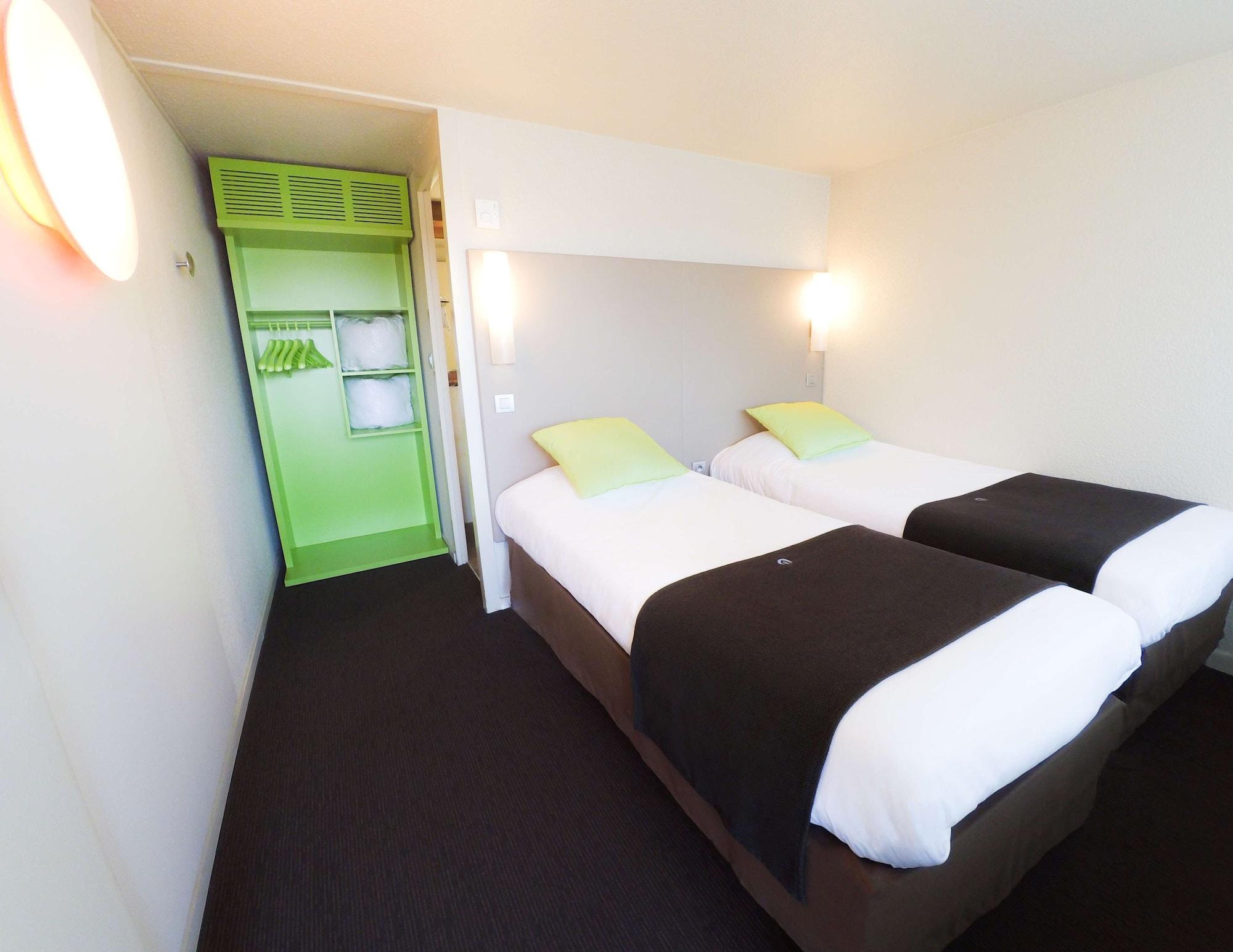 Hotel Morangis Orly Екстер'єр фото
