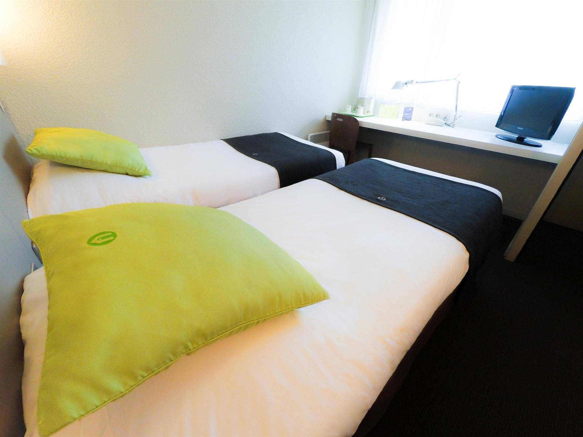 Hotel Morangis Orly Екстер'єр фото