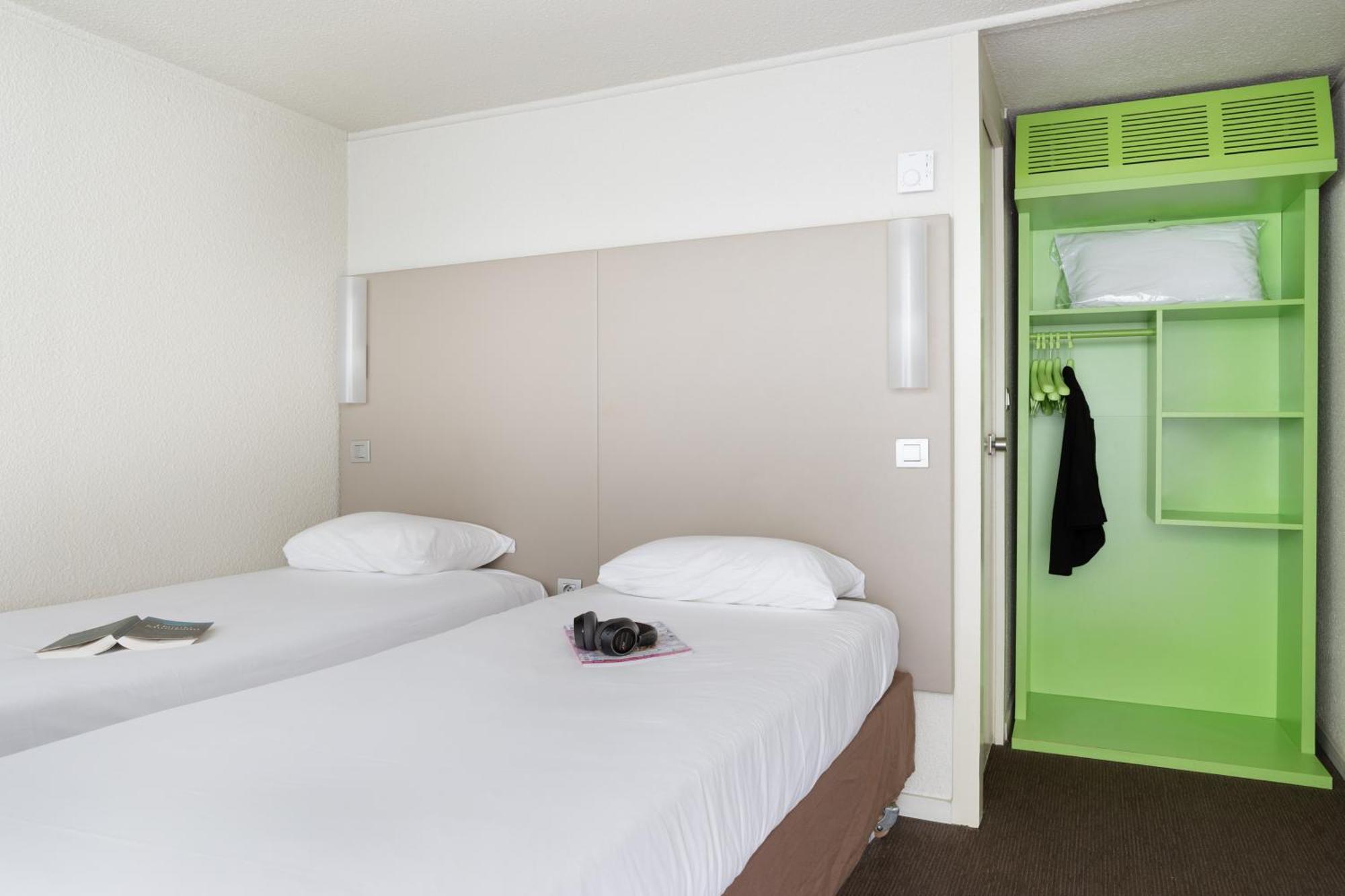 Hotel Morangis Orly Екстер'єр фото